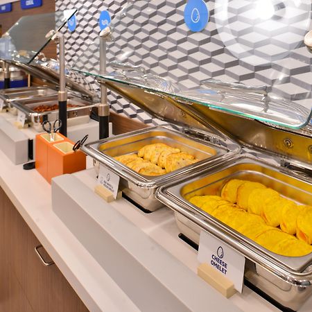 Holiday Inn Express & Suites - Sturbridge By Ihg Esterno foto
