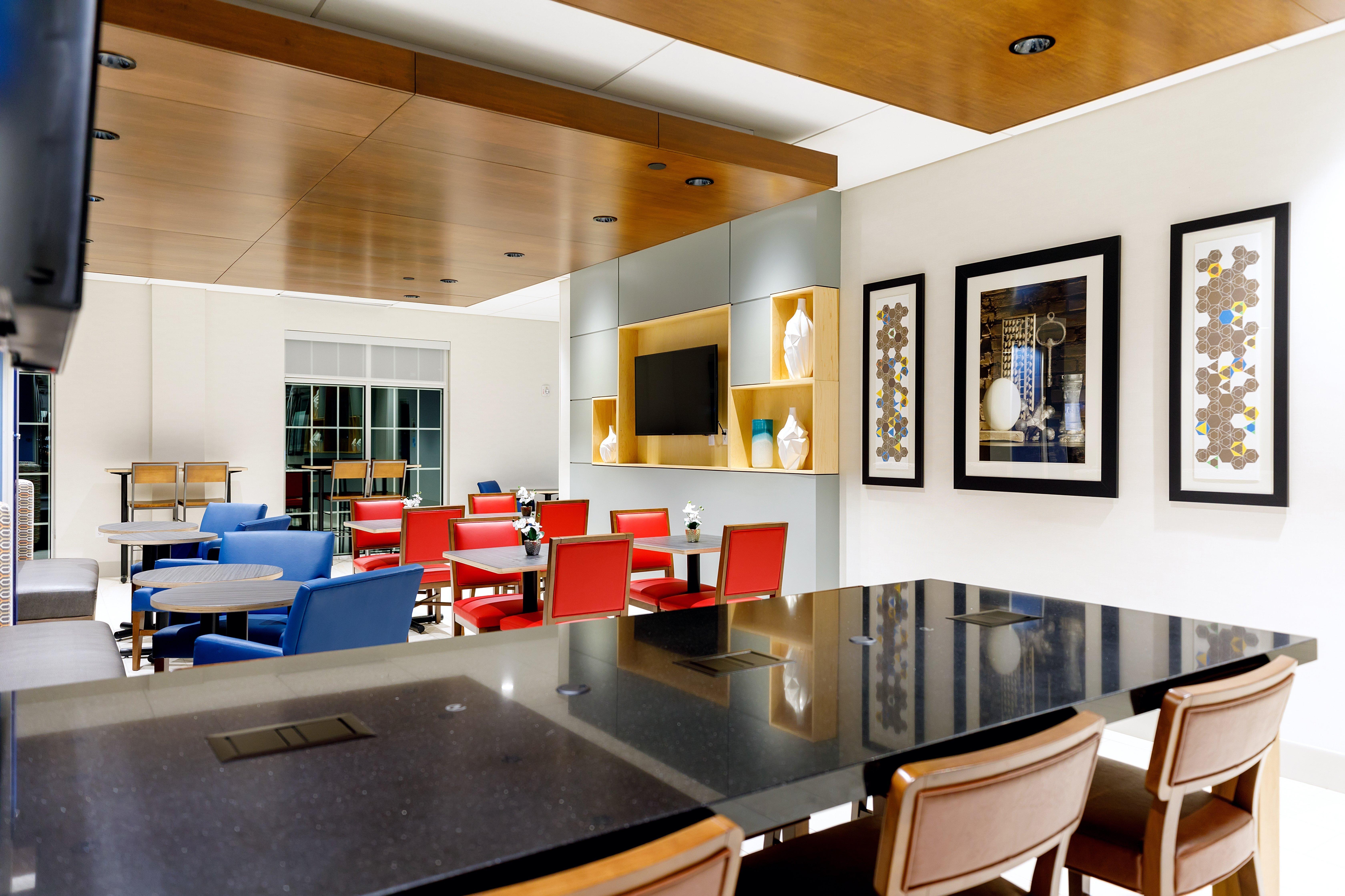 Holiday Inn Express & Suites - Sturbridge By Ihg Esterno foto